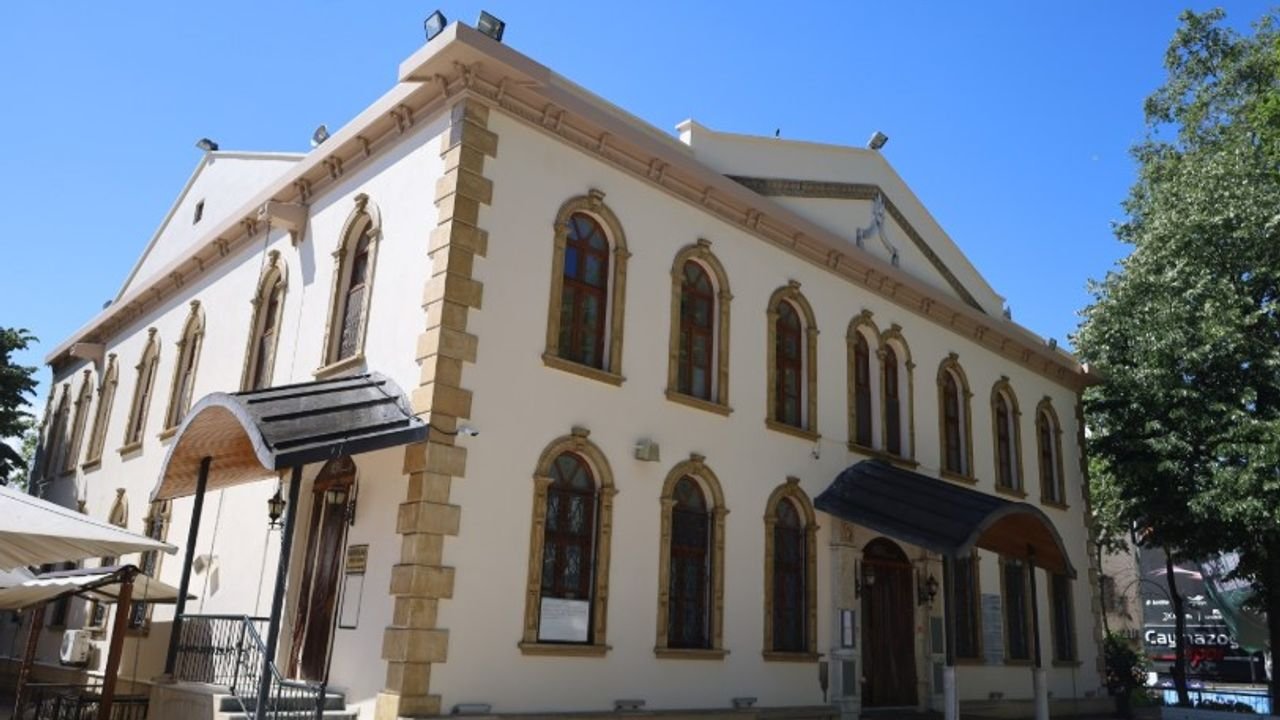 Fevziye Camii Yeniden Göz Kamaştırıyor: İzmit