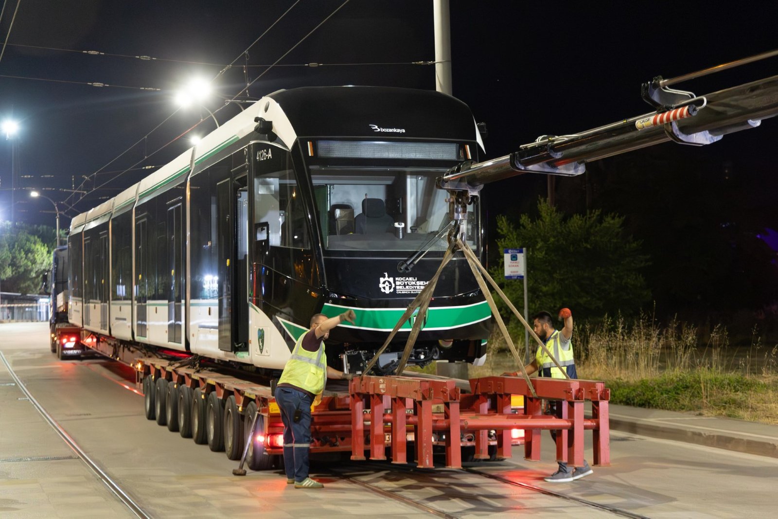 Kocaeli’de 8’inci Tramvay Raylarda: Ulaşım Ağı Güçleniyor