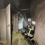 Motosikletli otomobil çarpışmasında yaralandı