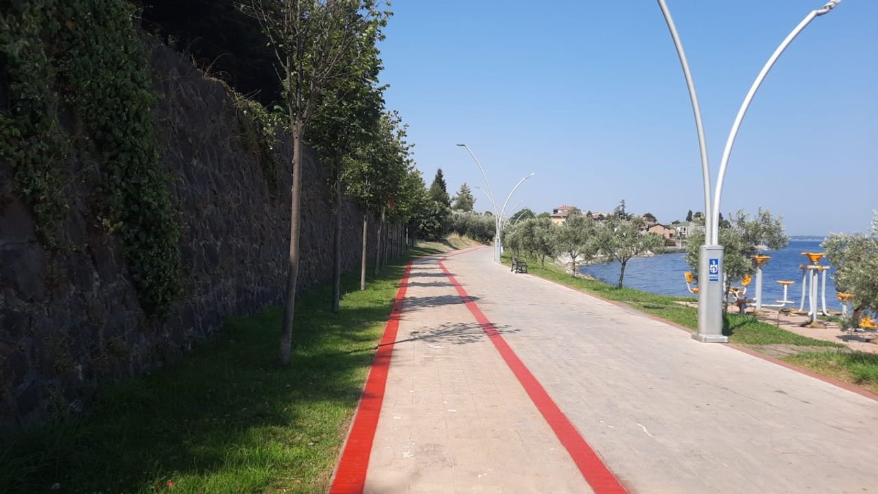 Kocaeli BŞB, bisiklet yolu çizgilerini yeniliyor