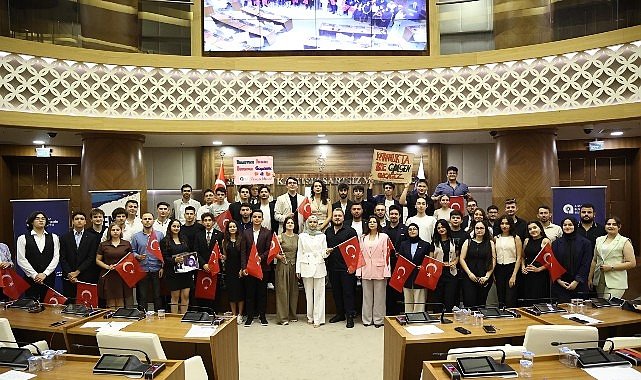  Büyükşehir Gençlik Meclisi toplandı