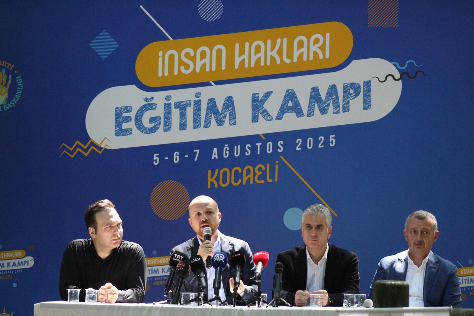  Bilal Erdoğan: Sahte e-imza gündemi 1,5 yıl önce tespit edildi