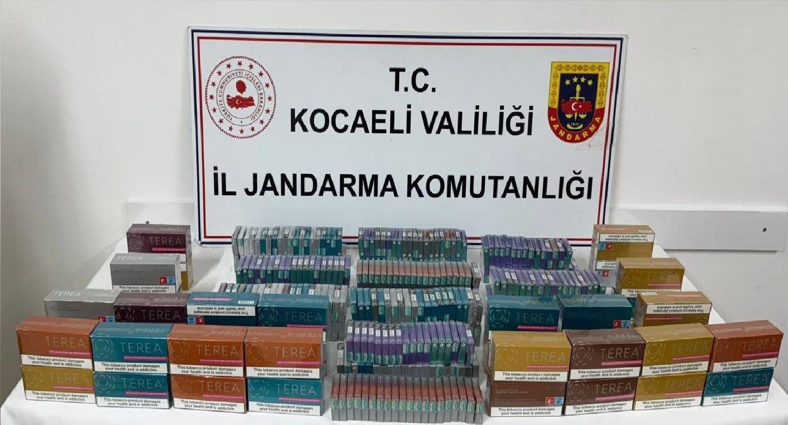  Gebze’de 5 milyonluk e-sigara ele geçirildi: 4 gözaltı