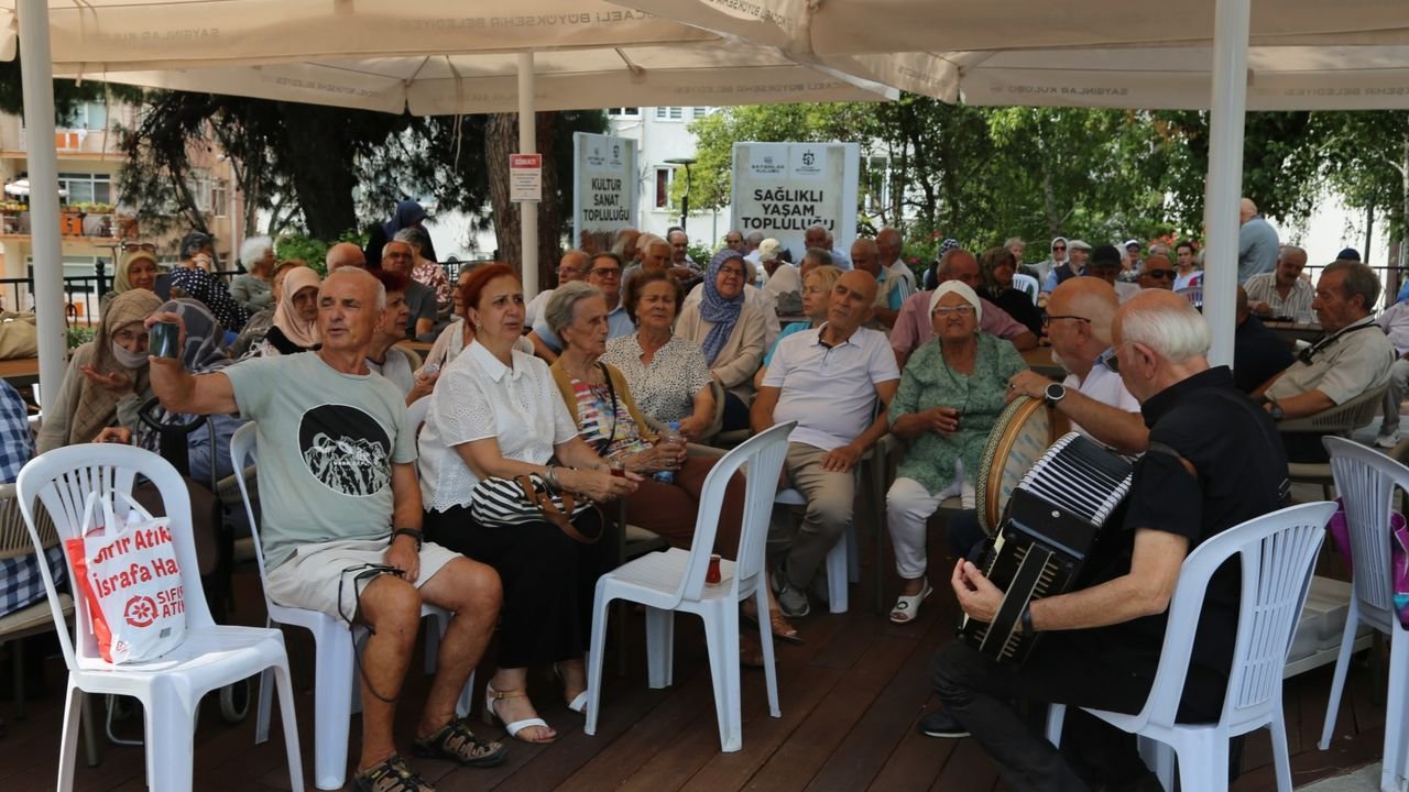Kocaeli Büyükşehir: Saygınlar Kulübü’nde keyifli etkinlik
