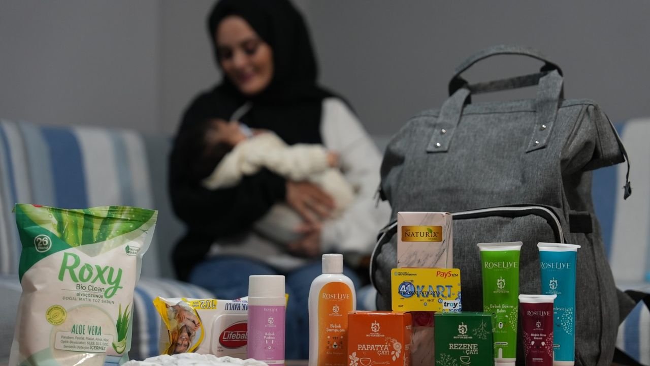 Kocaeli Büyükşehir’den ailelere Hoş Geldin Bebek desteği