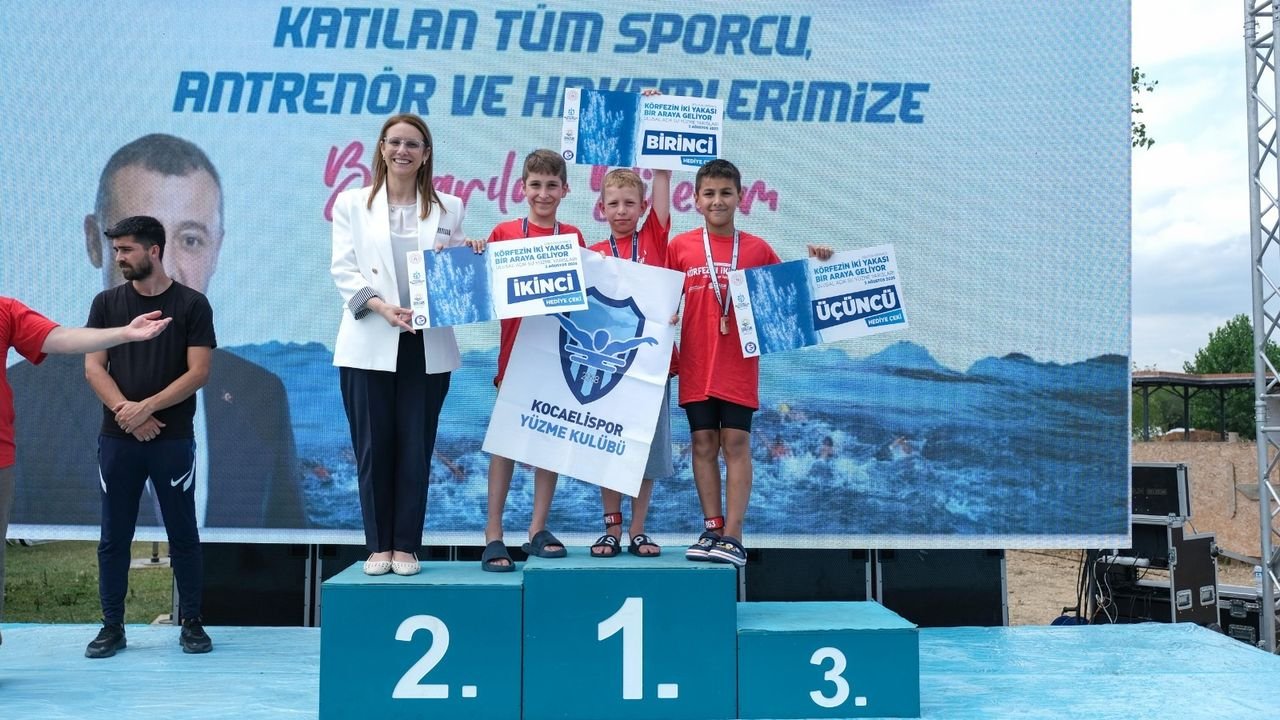 Körfez: İki Yaka Kulaçlarla Birleşti