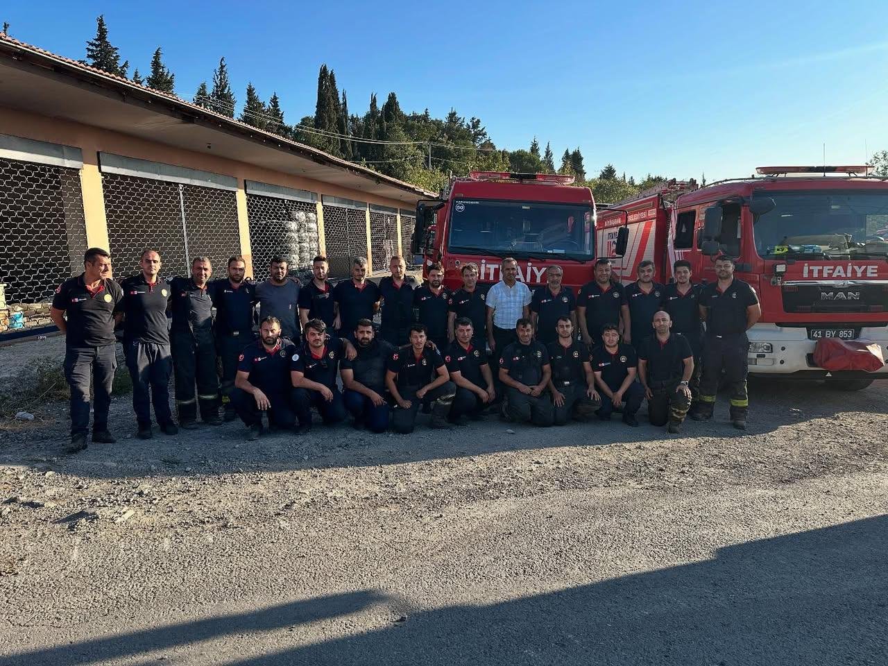 Karamürsel’de Yangın Dayanışması: Kuvayi Milliye Ruhu Yeniden Canlandı