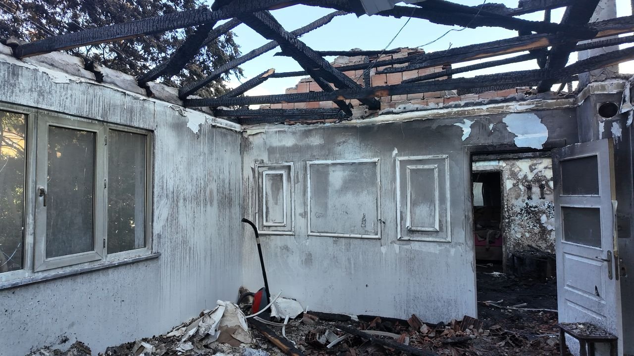 Kocaeli BŞB’den evi yanan vatandaşa yardım eli