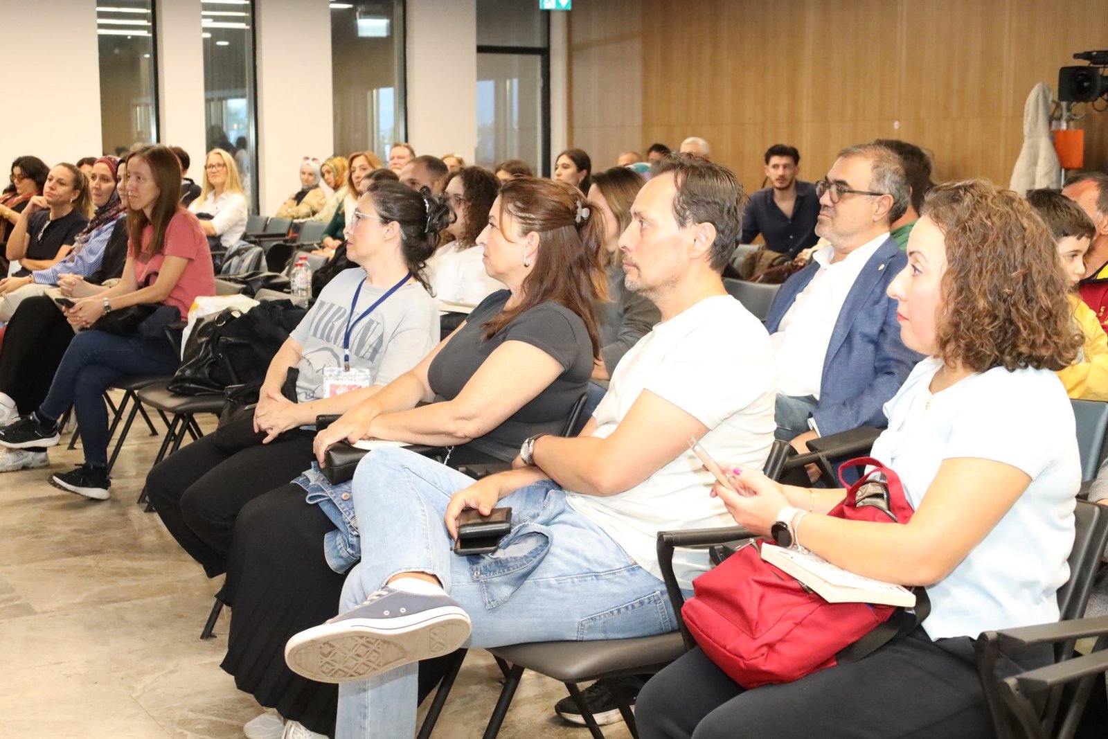  Kocaeli Kitap Fuarı’nda İlişkilerin Dili Konuşuldu