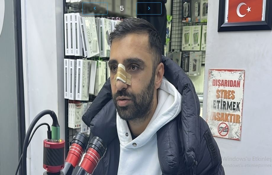 Telefoncuya linç girişimi kamerada: Müşterisi ve arkadaşları saldırdı