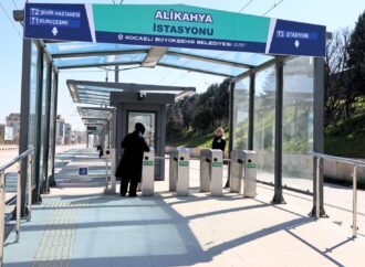 Alikahya istikametinde 6 durağın tabelası asıldı