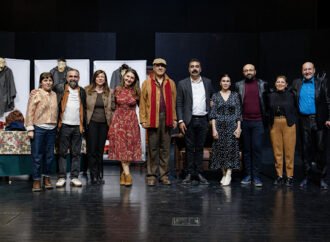 Diyarbakır’da Beru Tiyatro Oyunu Sahnelendi