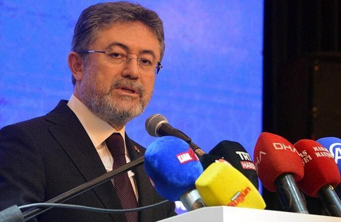 Bakan Yumaklı: Kazanç peşinde koşan bir ülke değiliz, huzuru savunuyoruz
