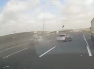 Kuzey Marmara Otoyolu’nda Kaza: Sürücü Bariyere Çarptı