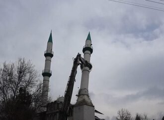 Hasar Gören Camii Kontrollü Olarak Yıkıldı