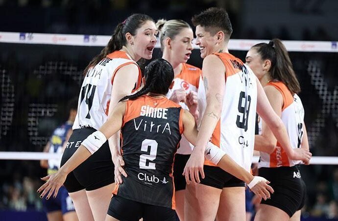 Eczacıbaşı Dynavit, VakıfBank’la Finalde Karşılaşacak