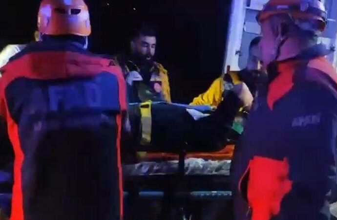 Elazığ’da otomobilin şarampole devrilmesi sonucu 5 kişi yaralandı