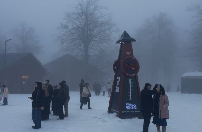 Kuzuyayla’da bayram ve kar sevinci bir arada