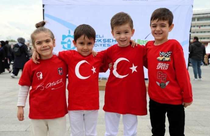 Bir meydan dolusu mutluluk