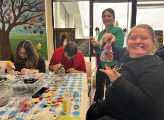 Cam atıklar, Gonca’da sanata dönüştü