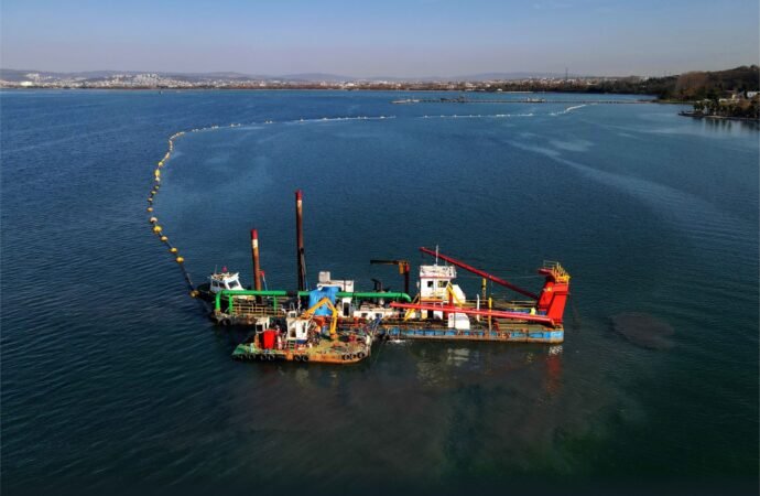 Mekânın sahipleri geri döndü