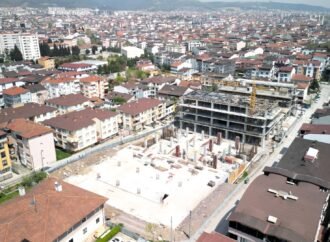 Körfez Kapalı Spor Kompleksi’nde yoğun tempo