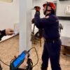 Fatih’te Restoranda Sıkışan Yavru Kedi İtfaiye Tarafından Kurtarıldı