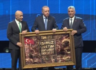 Cumhurbaşkanı Erdoğan İhracat Şampiyonları Ödül Töreni’nde