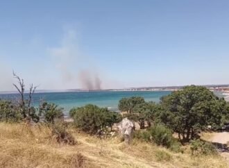 Çanakkale’de Tarım Arazisinde Yangın Kontrol Altına Alındı