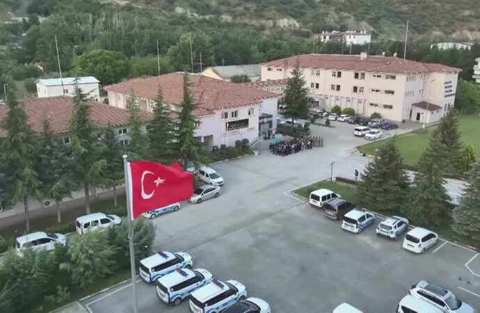 Tokat’ta Dolandırıcılık Operasyonu: Üç Şüpheli Tutuklandı