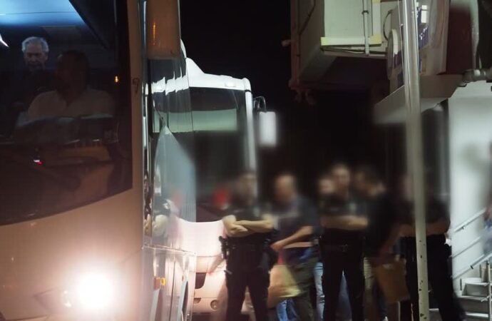 Seferihisar Belediye Başkanı ve 19 Şüpheli Adliyeye Sevk Edildi
