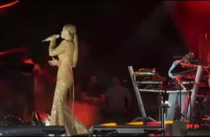 Bursa Kültür Yolu Festivali’nde Derya Uluğ Coşkusu