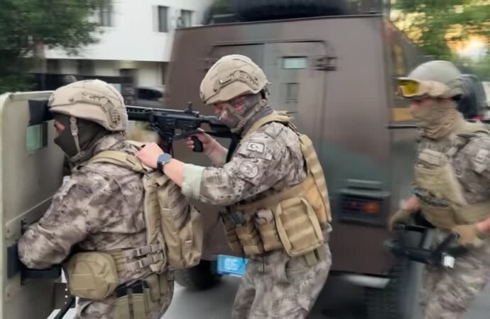 Ankara’da Yeni Nesil Suç Örgütlerine Operasyon: 78 Gözaltı