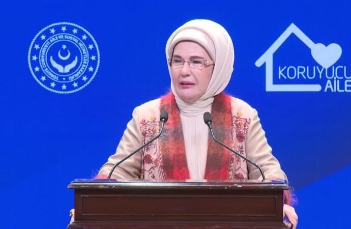 Emine Erdoğan: “Çocukları korumak giderek zorlaşıyor”