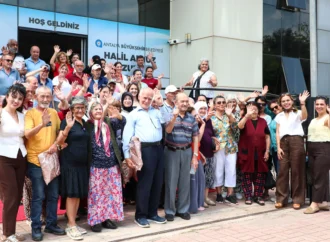 Huzurevi Sakinlerine Babalar Günü Ziyareti