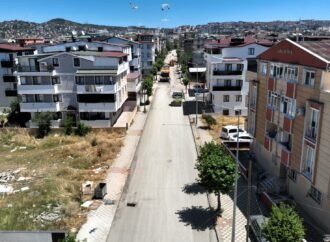Darıca Sırasöğütler Mahallesi’nde Yol Yenileme Çalışmaları Başladı