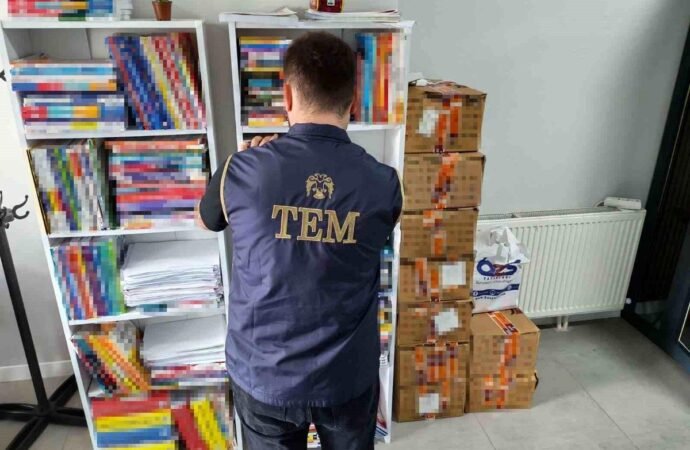 Kocaeli’de FETÖ Operasyonunda 9 Kişi Tutuklandı