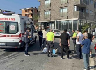 Darıca’da Otomobil ve Motosiklet Çarpıştı
