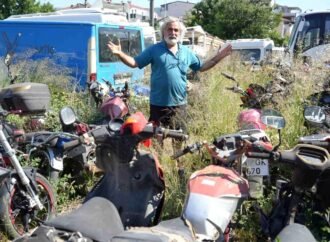 Kocaeli’deki Yediemin Otoparkında Araçlar Çürüyor