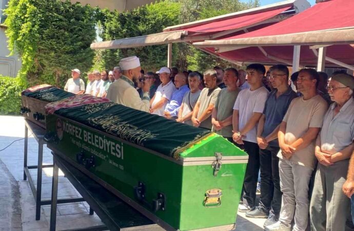 Kocaeli’den Tatil İçin Giden Aile Kazada Zarar Gördü