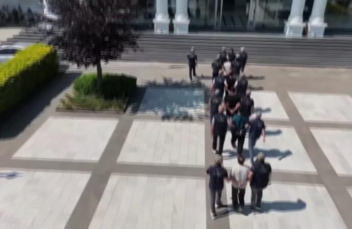 Düzce ve Bursa’da DEAŞ Operasyonu: 13 Gözaltı