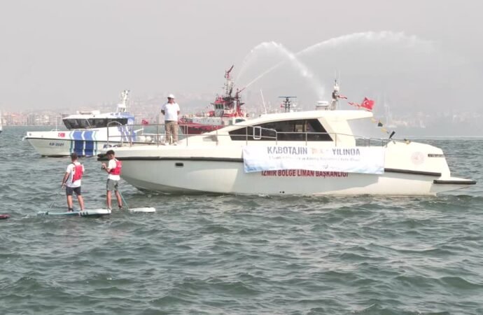 İzmir’de Denizcilik ve Kabotaj Bayramı Coşkuyla Kutlandı