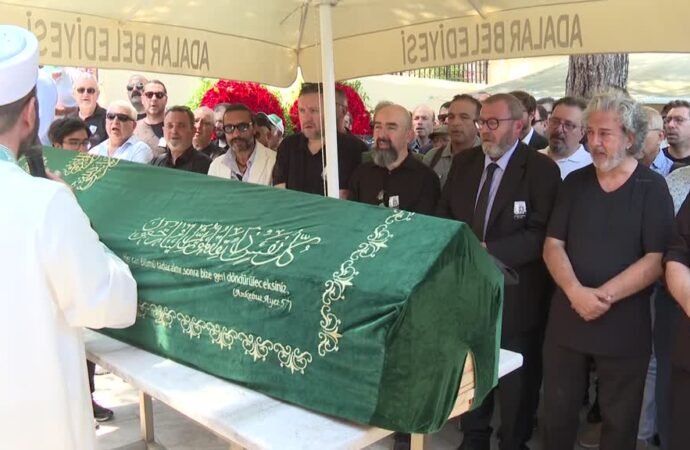 Özay Şendir’in Babası Son Yolculuğuna Uğurlandı