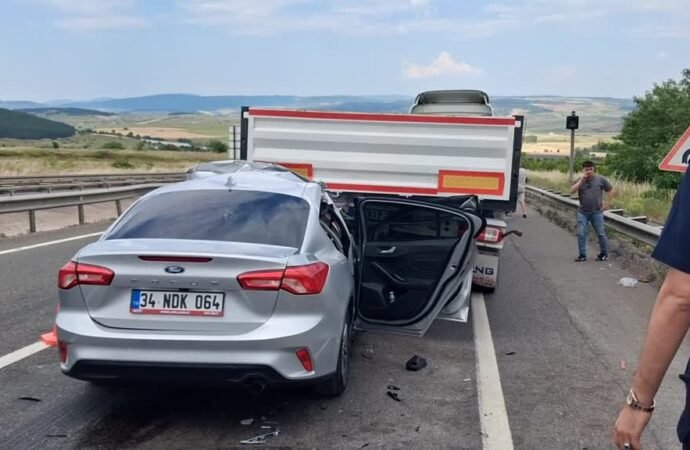 Karabük’te Trafik Kazası: 1 Ölü, 8 Yaralı