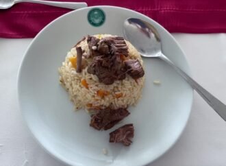 Özbek Öğrencilerden Yöresel Pilav Gösterisi