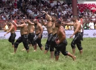 Kırkpınar Yağlı Güreşleri’nde 3. Tura Geçen Pehlivanlar Belli Oldu