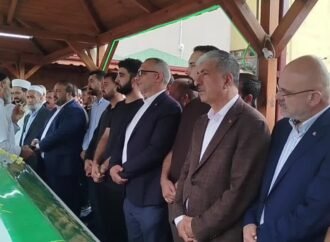 Kocaeli’de Tırla Çarpışan Araçta Baba ve Oğlu Hayatını Kaybetti
