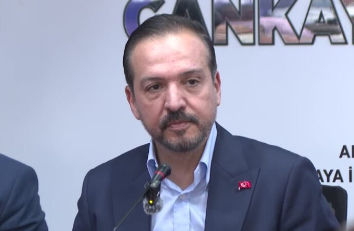 ANKARA – AK Parti Genel Başkan Yardımcısı Zorlu, Çankaya’da partililerle buluştu