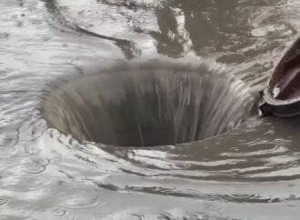 Düzce ve Sakarya’da Sağanak Yağış Hayatı Olumsuz Etkiledi