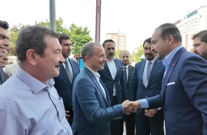 Zorlu, Çankaya’da STK’leri Ziyaret Etti